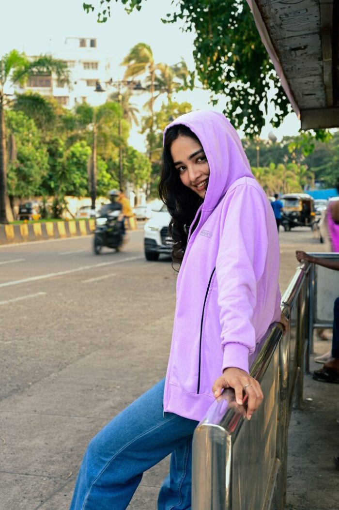 Hooded Sweatshirts for Women with Zipper
